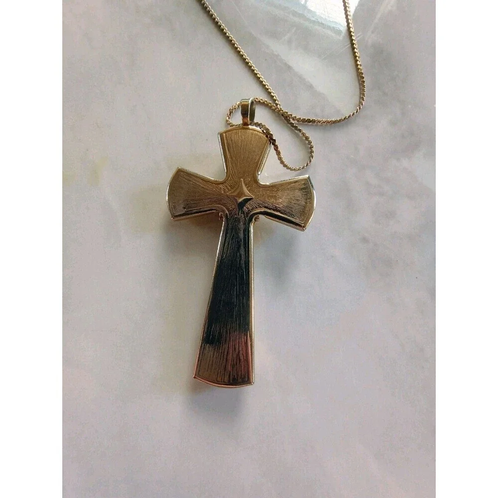 Vtg Estate Avon Beige Cross Necklace Religious Pendant - Picture 6 of 8